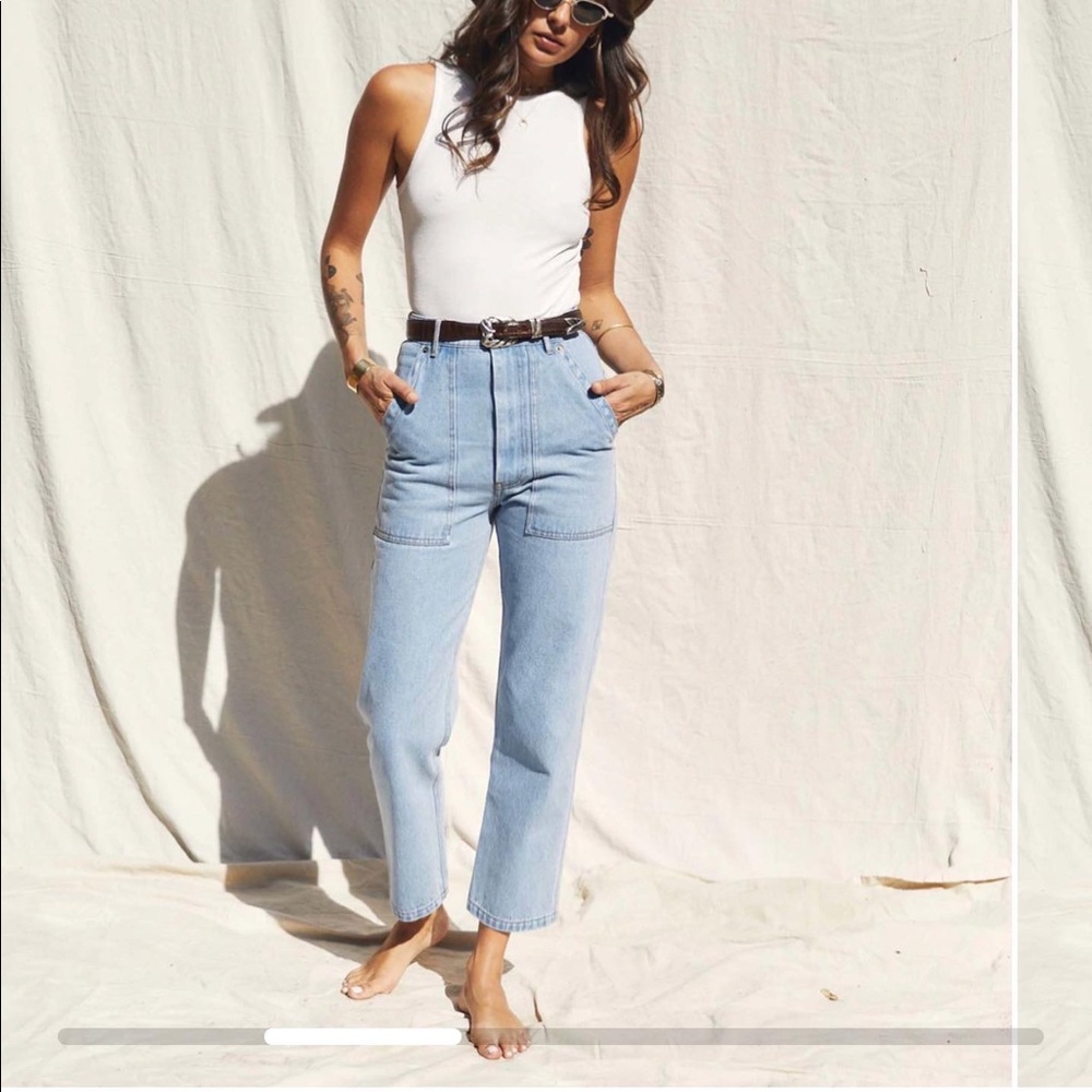 High waisted jeans